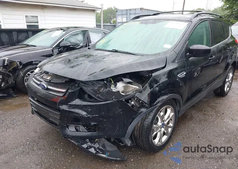 2016 Ford Escape Se z USA, uszkodzony, nr VIN 1FMCU9GX8GUB18529